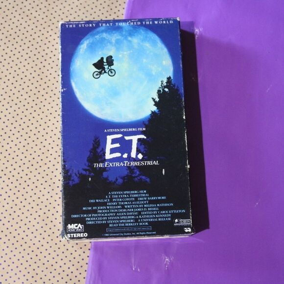 RARE E.T. VHS - Picture 1 of 2